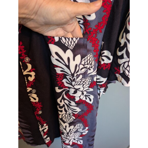 Vintage Black and Red Aloha Shirt: Mens Hawaiian Shirt Size XL - Picture 8 of 10